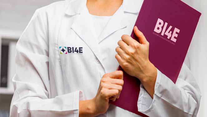 Propuestas originales de BI4E en carpeta y prenda