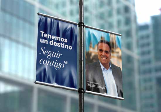 Mockup original de banderolas de campaña